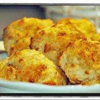 Vegan Cheese and Garlic Drop Biscuits