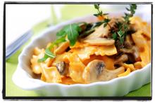 Farfalle and Mushrooms in Garlic Butter Cream Sauce